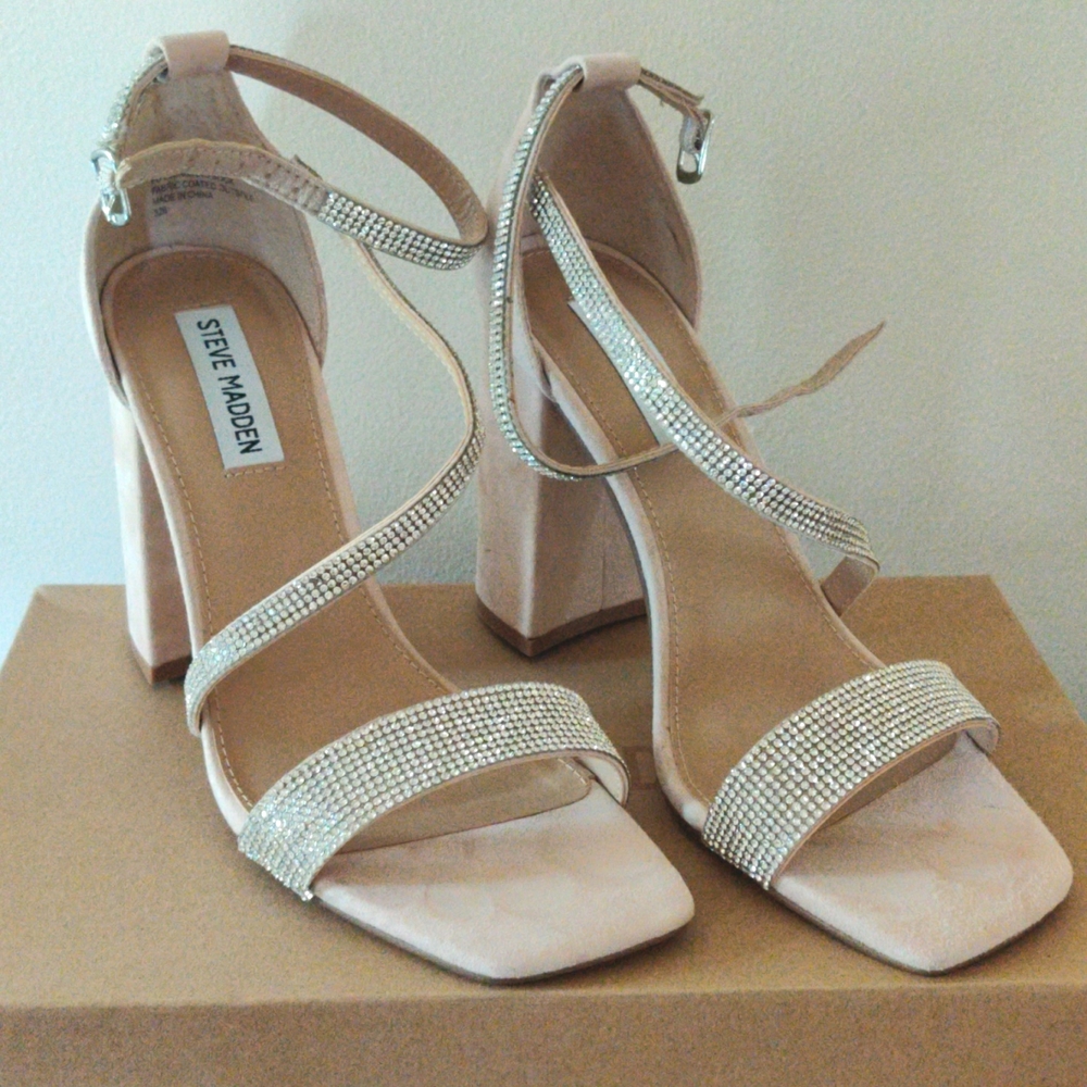 Steve Madden Varali Sandal Platform Heel